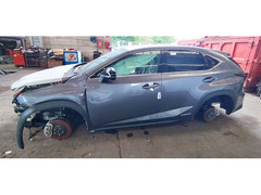 Pezzi per Lexus NX300h Hybrid 2019