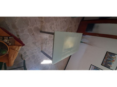 Tavolo in vetro