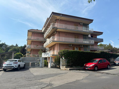 Acicatena ( San Nicolò ) / Via Dafni