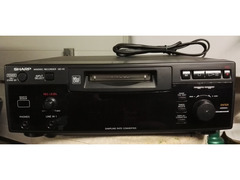 Mini Disk Recorder Sharp MD-R1 + 100 Mini Disk