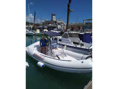 gommone attrezzato pesca