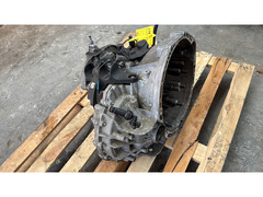 Cambio MANUALE 6 MARCE PF6068 Renault Trafic 2020 sigla motore SIGLA  m9r