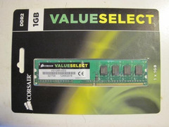 Banco Ram Corsair 1GB , PC2-4200 , 533Mhz , 240 Pin