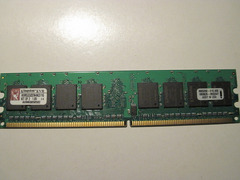 Banco Ram Kingston 240 Pin , PC2-4200 , 533 Mhz