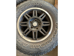 Cerchi in lega Jeep Wrangler JK 17X7.5 e gomme 245/75R17