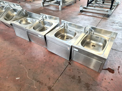 LAVAMANI A MURO INOX USATI