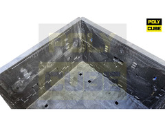 Cassoni in plastica bins usati