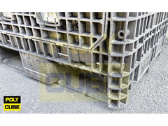 Cassoni in plastica bins usati