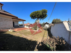 VILLA BIFAMILIARE OTTIME RIFINITURE - ZONA FINOCCHIO