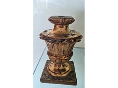 Vaso Porta  Palme in legno intagliato e dorato   '800  da altare . Dimen