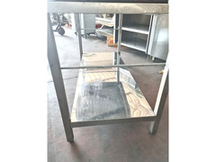 TAVOLO INOX CON PIANO IN GRANITO USATO