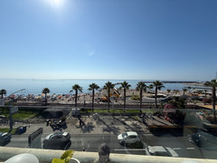 LOANO L'AGENZIA RETECASA VENDE STUPENDO ATTICO FRONTE MARE