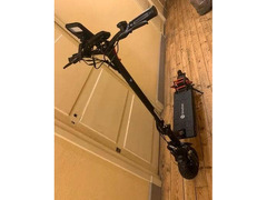 Nuovissimo monopattino elettrico da 800 W