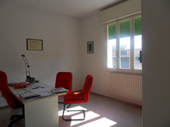 UFFICIO Studio AMBULATORIO in AFFITTO