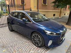 BMW 223 i  Active Tourer,