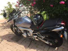 Yamaha Fz6
