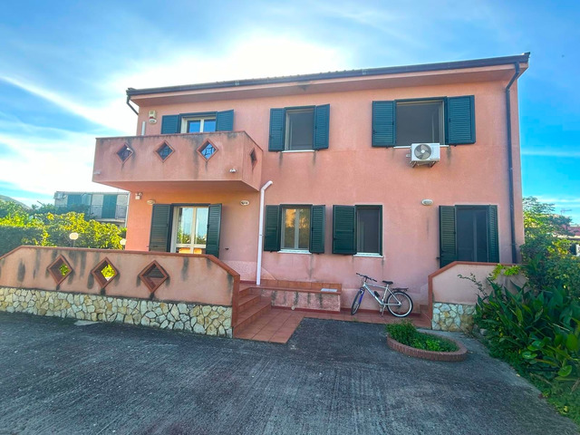 LASCARI MARE - LA101 - Rifinita Villa con Giardino - 2/8