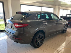 LOTTO 19 - AUTOVETTURA MASERATI MOD. LEVANTE