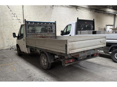 LOTTO 20 - AUTOCARRO FORD CON CASSONE TARGA DP308LE