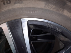 Cerchi lega Mak 7JX16 H2 + Continental 215/60 R16 99H M+S