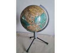 Globo Fisico e Politico  Laboratorio Italiano Mappamondi Torino vintage anni 50’.