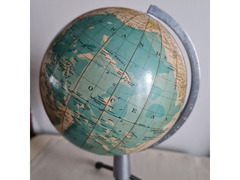 Globo Fisico e Politico  Laboratorio Italiano Mappamondi Torino vintage anni 50’.