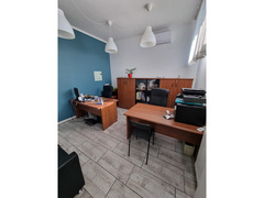 Arredi ufficio e macchine da ufficio