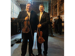 Musica, solidarietà e Natale: domani concerto con Petrotto, anteprima Silent Night e Astro del Ciel