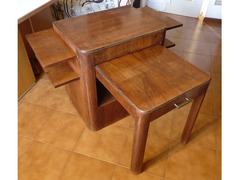 Scrivania mobile antico particolare