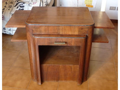 Scrivania mobile antico particolare