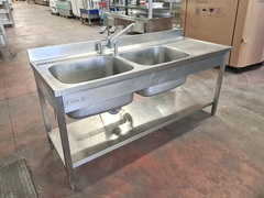 LAVATOIO DOPPIA VASCA E RUBINETTERIA USATO