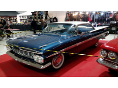 Chevrolet Impala sport coupe epoca