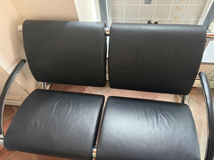 POLTRONA A DUE POSTI IN PELLE NERO