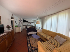 BOISSANO VIA CAPPELLA NUOVA VENDESI AMPIO APPARTAMENTO CON VISTA MARE