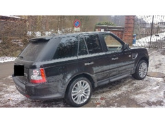Land Rover modello Range Rover Sport sdv6 hse