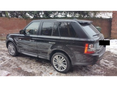 Land Rover modello Range Rover Sport sdv6 hse