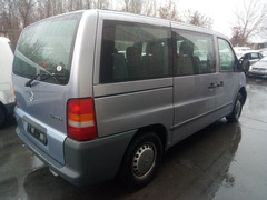 Pezzi per Mercedes Vito 2.2 DCI anno 2001 611980