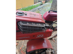 Motozappa Honda 720/F720 GX200 196cc 5,8HP con lame Miracle e solcatore