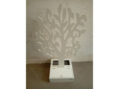Espositore portagioie in legno bianco a forma di Albero con cassetti alla base,