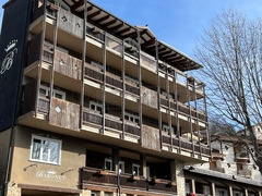 PRATO NEVOSO VENDESI ELEGANTE MONOLOCALE CON TERRAZZO