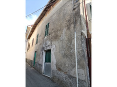 In vendita – Casa semi indipendente ad Alice Bel Colle (AL) (Italia)