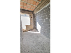 Cod 032 Appartamento 2° zona pellingra