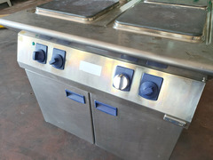 CUCINA ELETTRICA 4 PIASTRE USATA