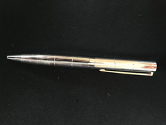 Elegante penna