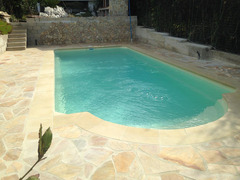 PISCINA IN VETRORESINA MODELLO " CASSIA 8"