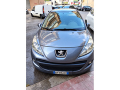 Peugeot 207 1.4 HDi 70 CV 5 porte – 2009 – Tagliandata e revisionata