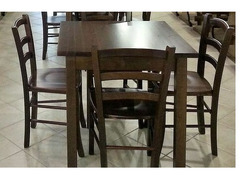sedie e tavoli professionali per ristoranti, pub, birrerie, agriturismi e locali pubblici,