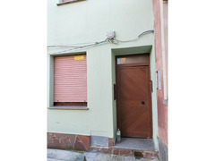 Vendesi casa in via Alfonso La Marmora n.115 a Thiesi