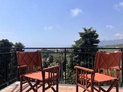 PIETRA LIGURE VENDESI BILOCALE CON VISTA MARE E POSTO AUTO