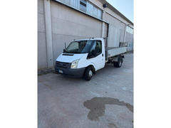 LOTTO UNICO - Furgone Ford Transit targato EB241NP
